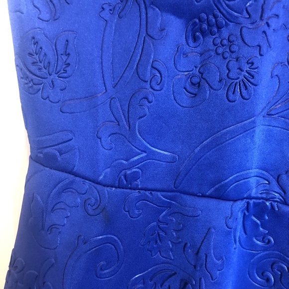 Charlotte Russe Sleeveless Dress with Built in Bra & Beautiful Back Detail Large - Picture 3 of 5